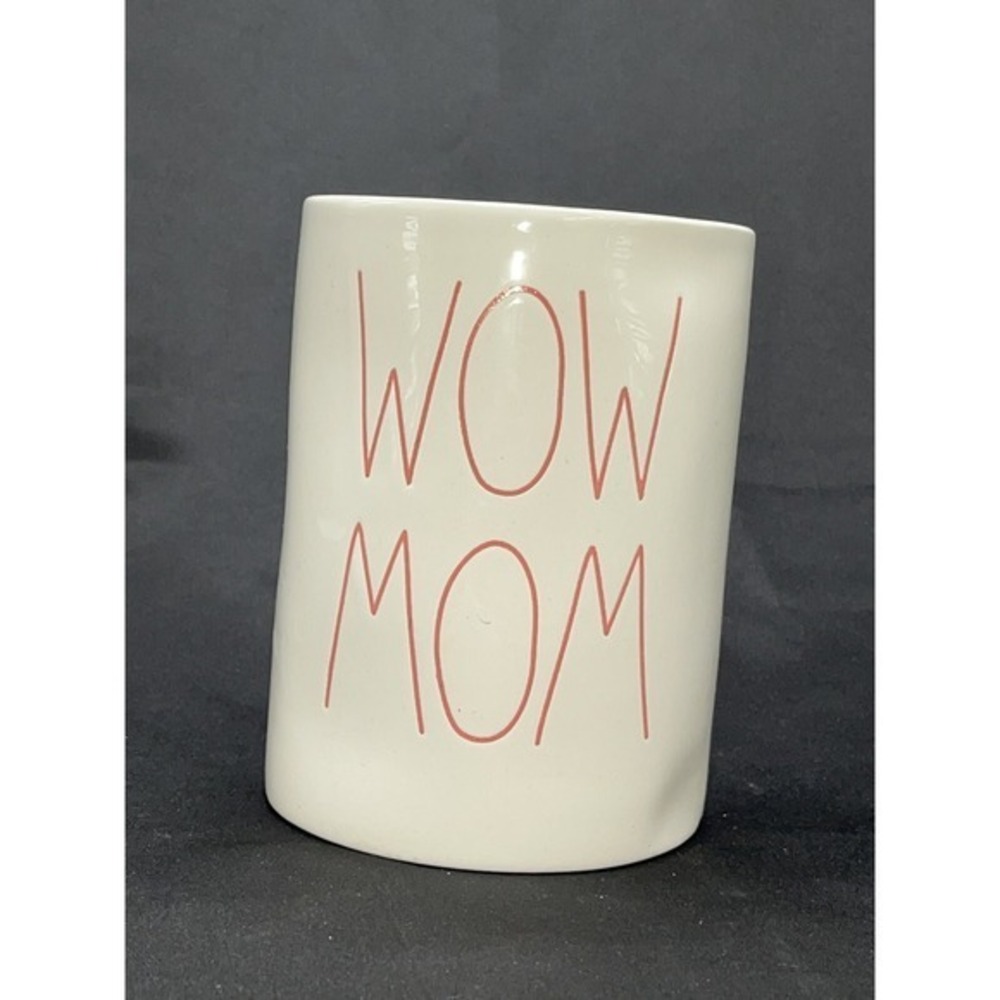 Rae Dunn "Wow Mom" Scented Candle "Sparkling Grapefruit" by Magenta LL